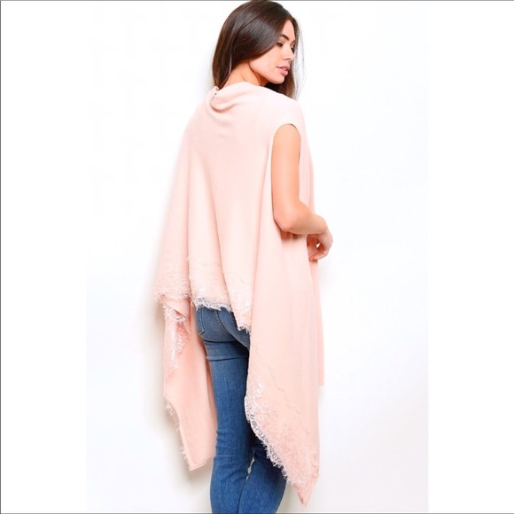 Pink shawl sleeveless poncho wrap with lace edging - Picture 5 of 8